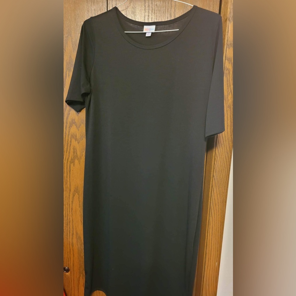 LuLaRoe EUC Black T-shirt Dress